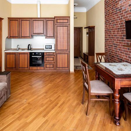 13 Franka Apartment 1 Лвив Екстериор снимка