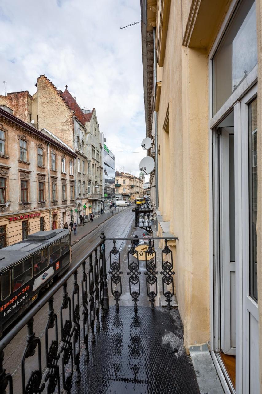 13 Franka Apartment 1 Лвив Екстериор снимка