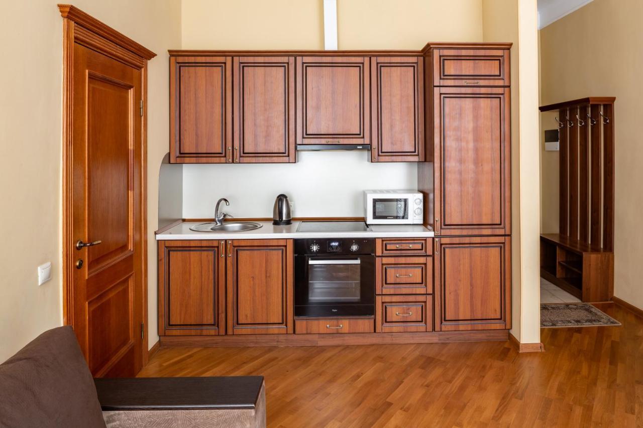 13 Franka Apartment 1 Лвив Екстериор снимка