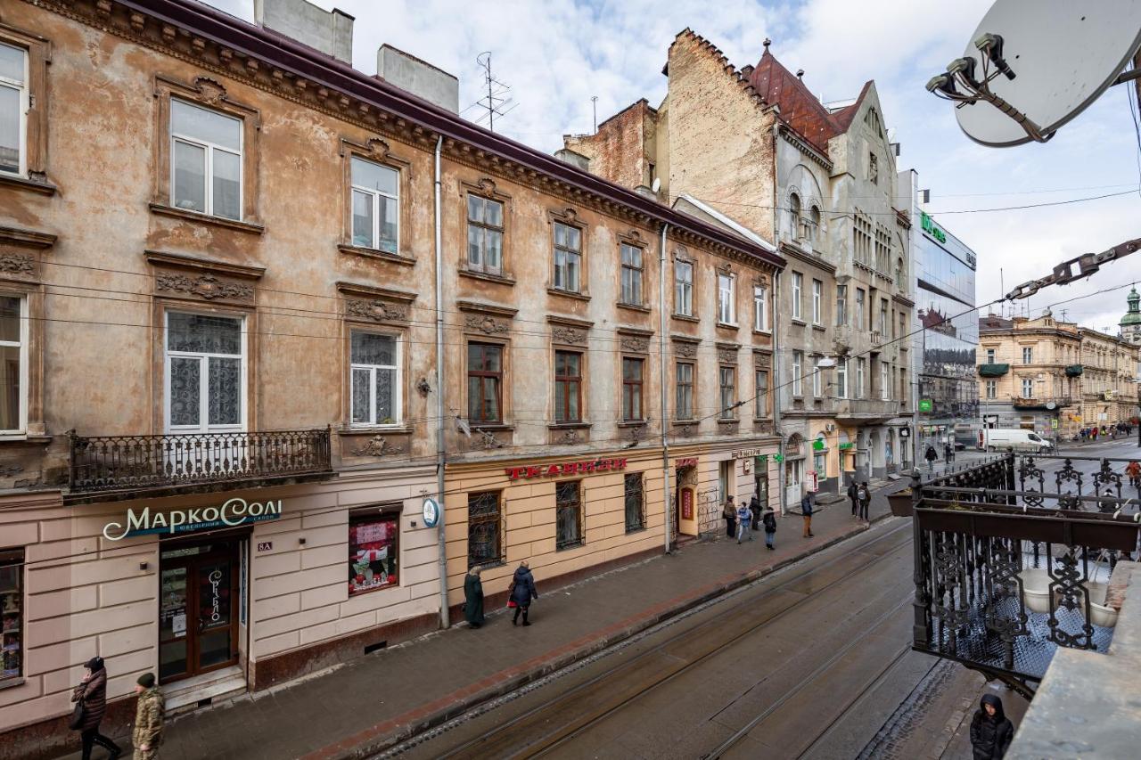 13 Franka Apartment 1 Лвив Екстериор снимка